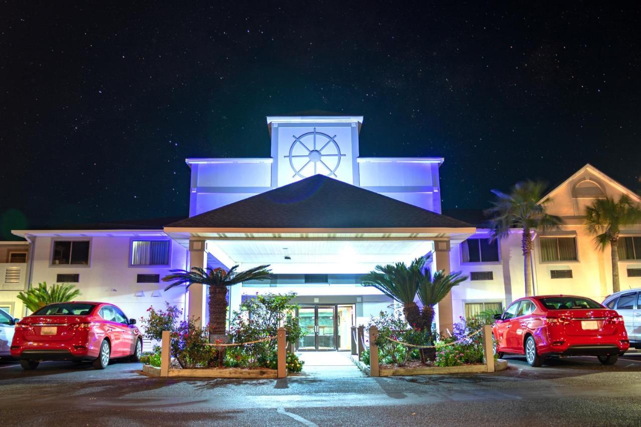 Admiral'S Inn On טייבי איילנד מראה חיצוני תמונה